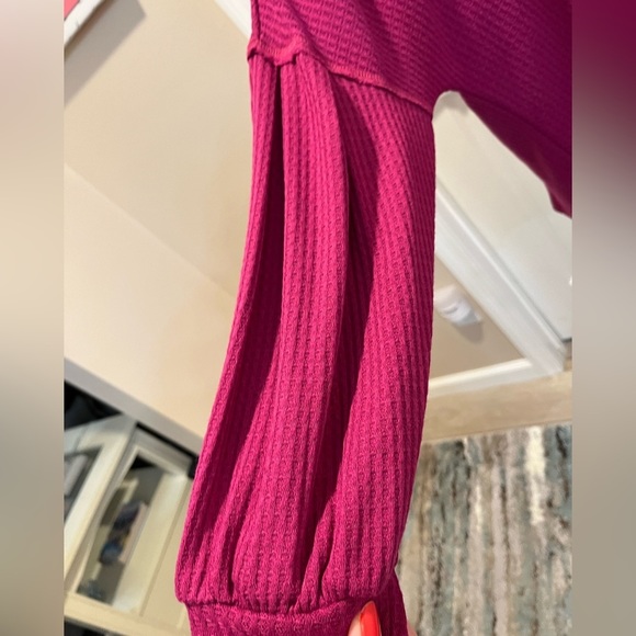 Ava James V-Neck Sweater, Nwt - Picture 4 of 6